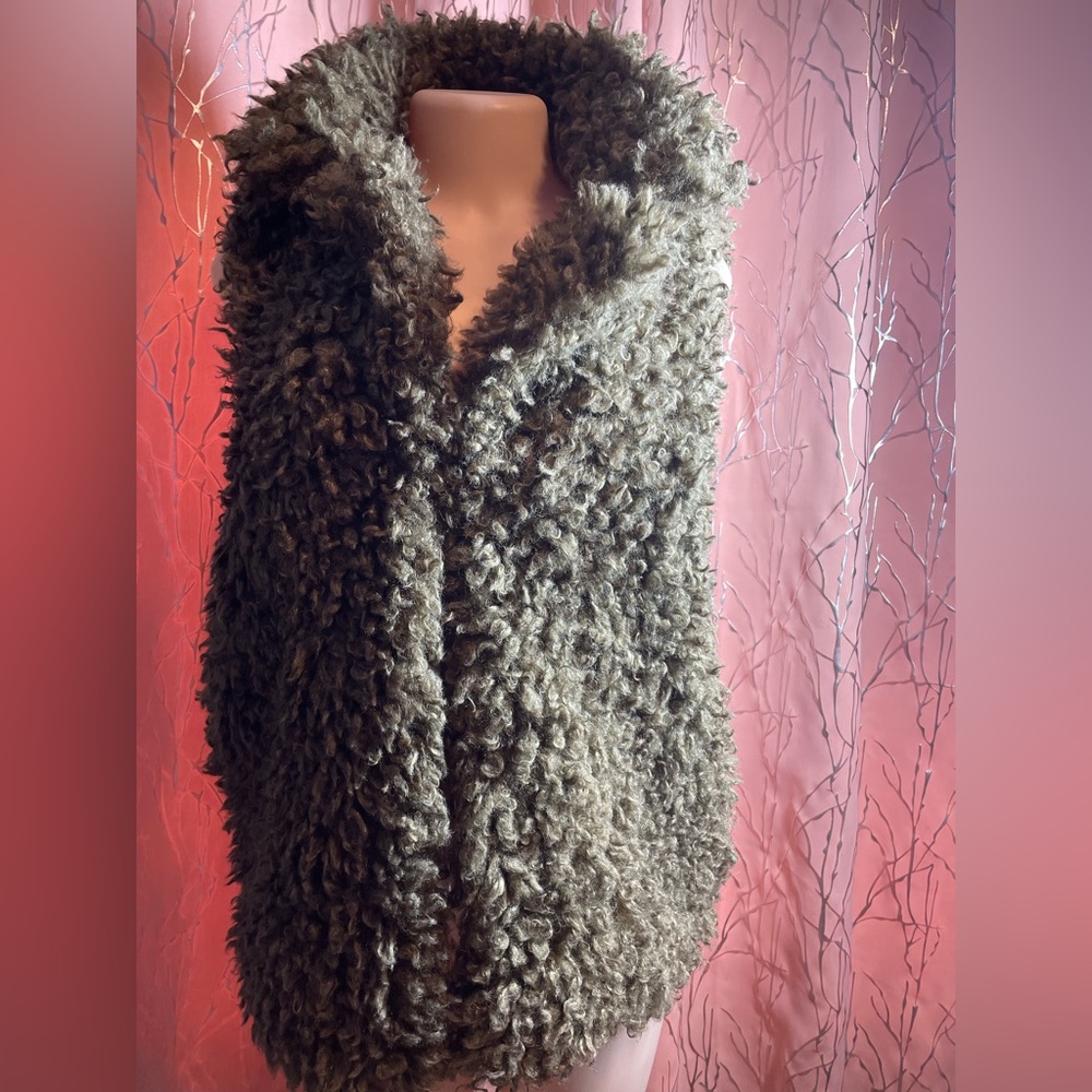 Women’s vest
